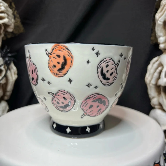Potters Studio 2024 Halloween Spooky Seaon Ceramic Pink Black Pumpkin Mugs x2 - Picture 10 of 14